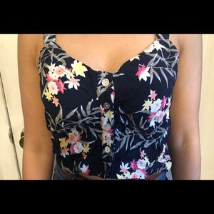 S/M Cotton on crop top